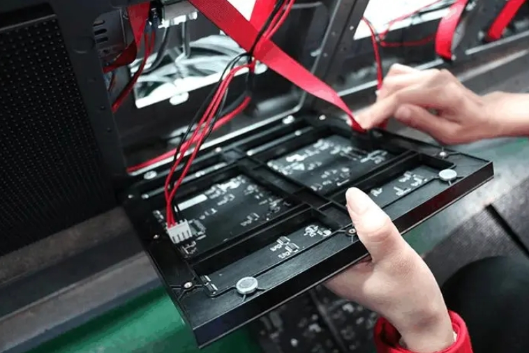 成都LED顯示屏:節(jié)能技術(shù),為環(huán)保加分